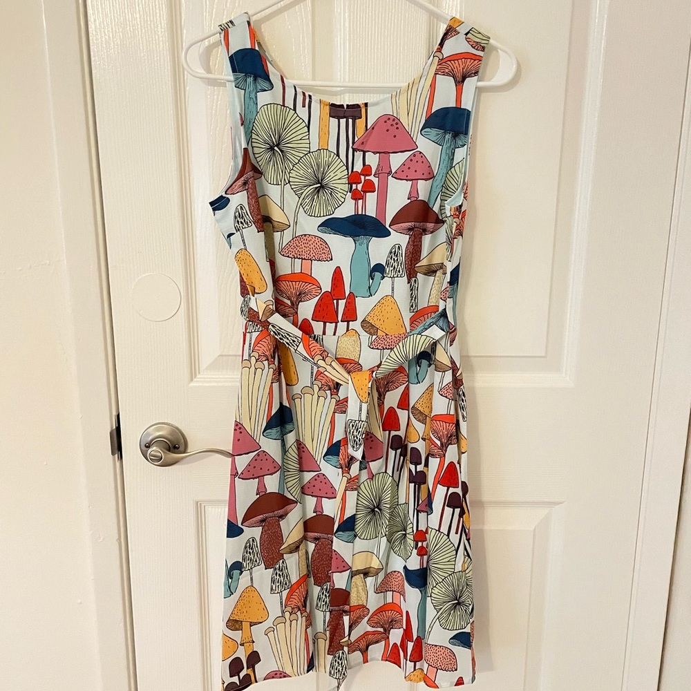 Cute dress with pockets